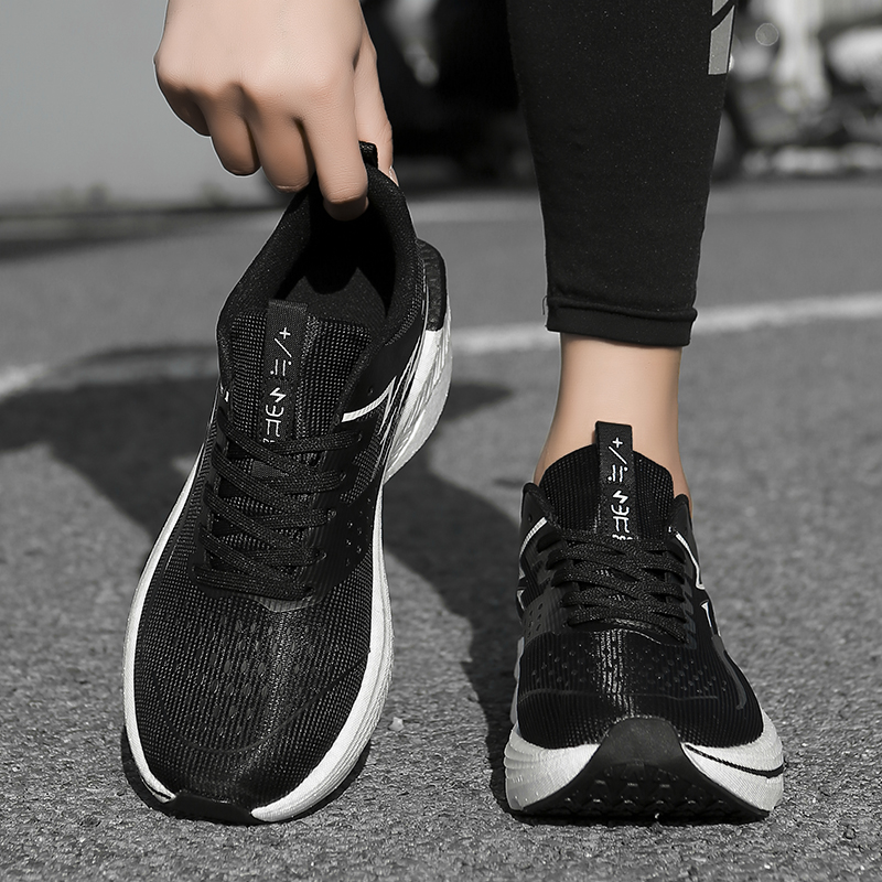 รองเท้าผู้หญิงรองเท้าผ้าใบหญิง - Mens Fashion Trainers บทวิจารณ์และราคา