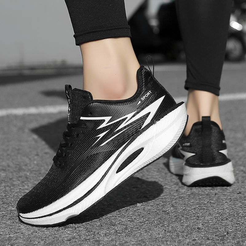 รองเท้าผู้หญิงรองเท้าผ้าใบหญิง - Mens Fashion Trainers บทวิจารณ์และราคา